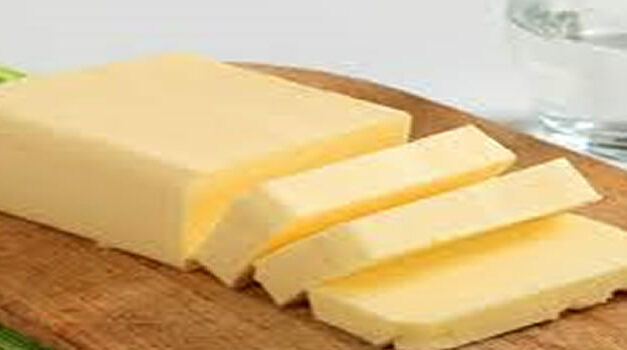 Roomboter is gezond en margarine is chemische troep