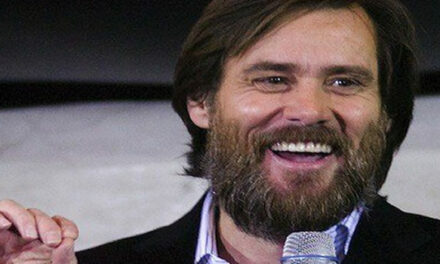 Jim Carrey At Golden Globes 2016