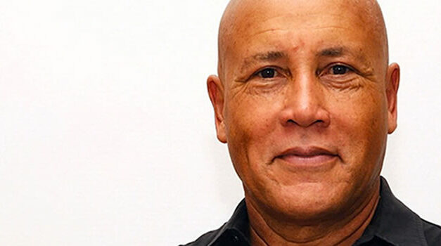 The Trueman Show met Roy Martina